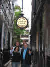 Cheshire_sign with people.jpg (71059 bytes)
